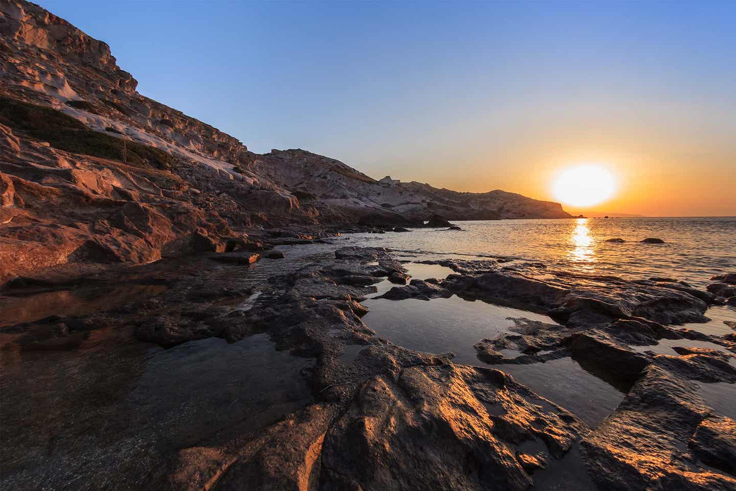 Sehenswürdigkeiten auf den griechischen Inseln: Sonnenuntergang am Cavo Paradiso Beach auf Kos