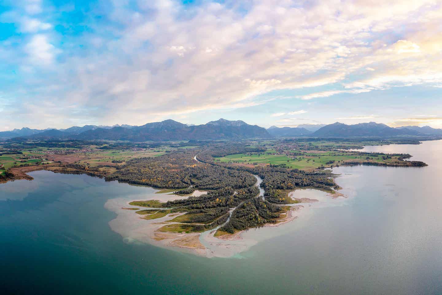 Bayerns schönste Seen: Panoramablick vom Chiemsee