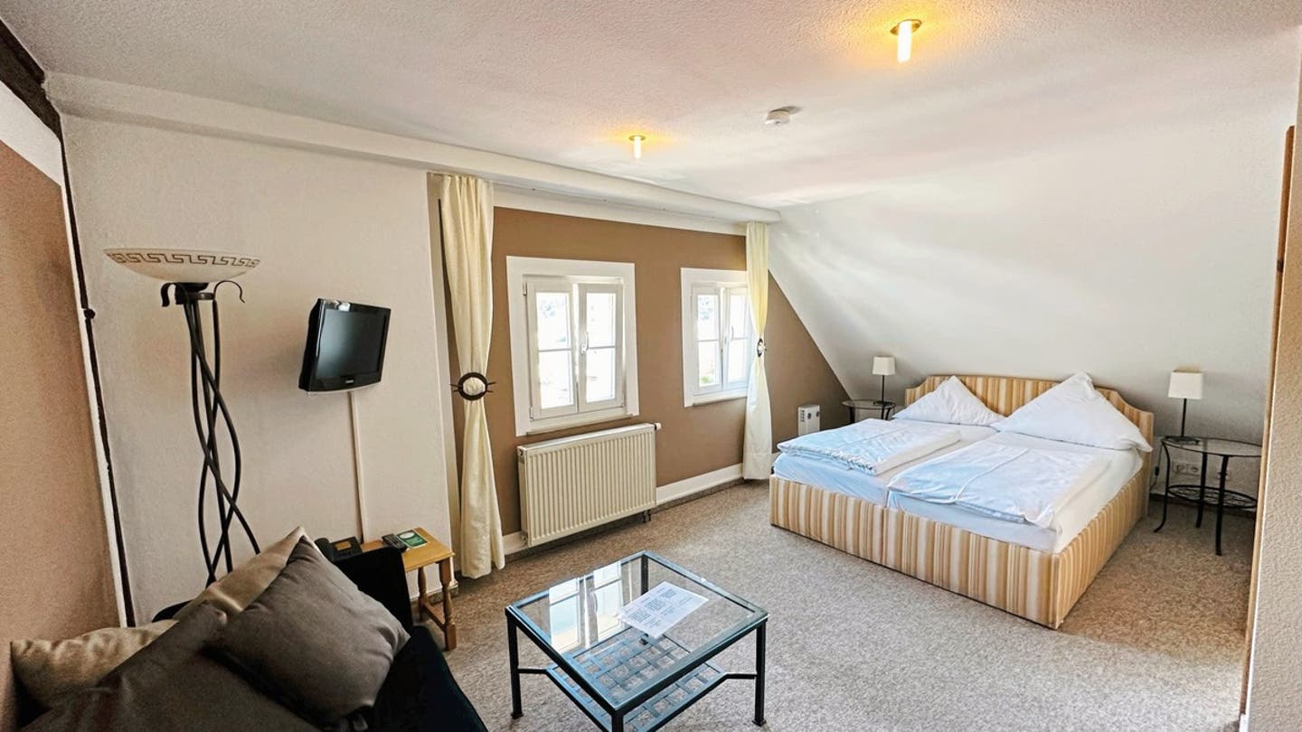 Wohnbeispiel Doppelzimmer Zustellbett