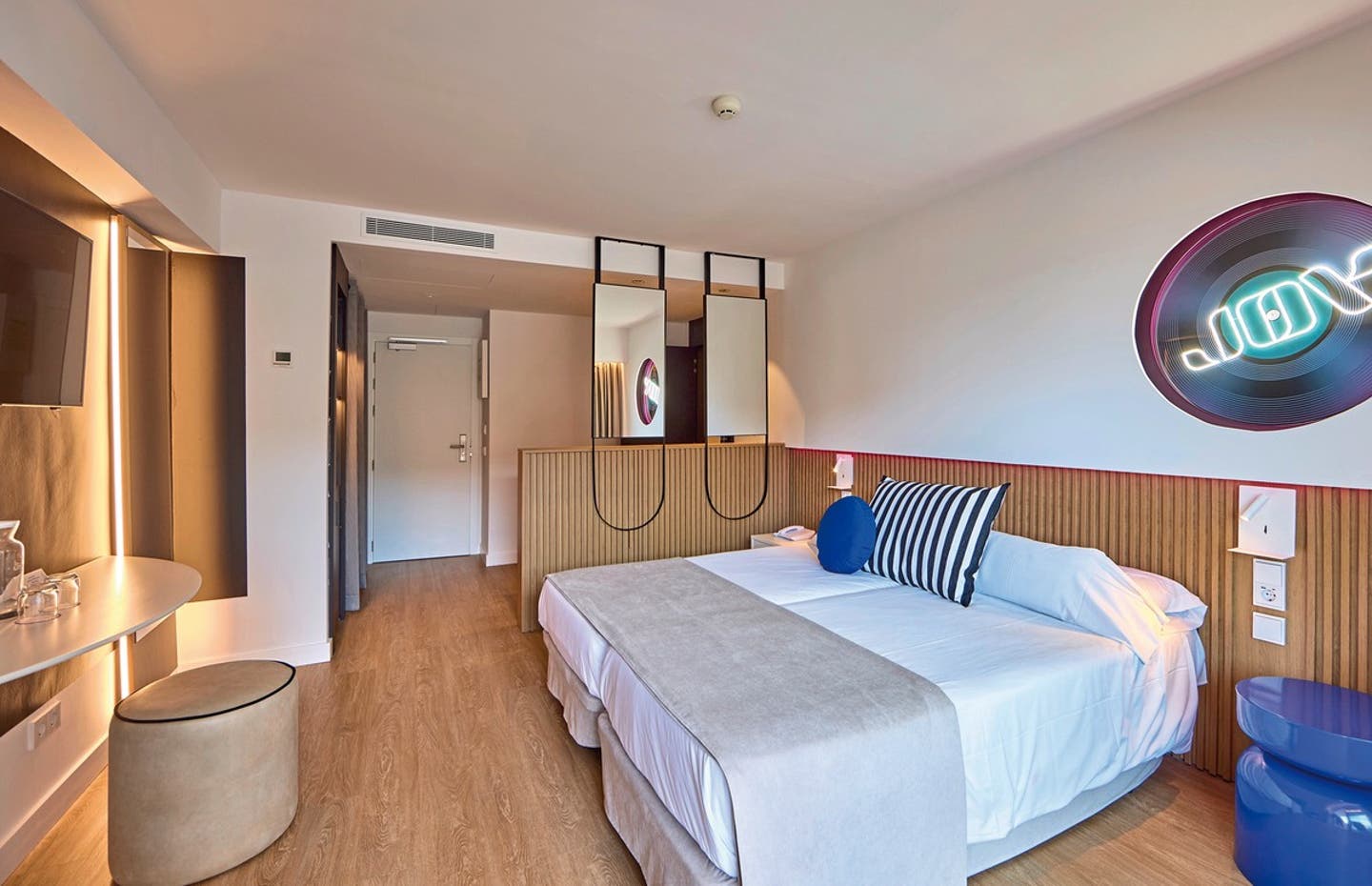 Wohnbeispiel Doppelzimmer Superior seitl. Meerblick