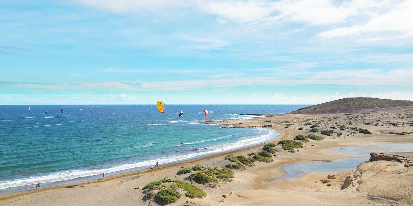 Kitesurfen, Schwimmen und Meer: El Medano auf Teneriffa