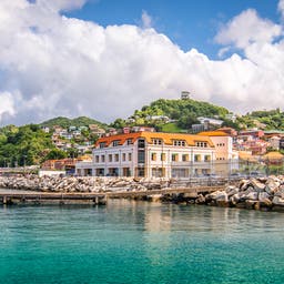 grenada-panorama-hafen-steg-meer-g-1128959381.jpg