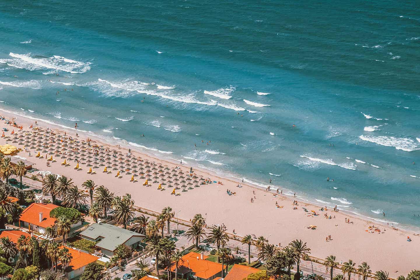 Luftaufname vom Strand der Türkischen Ägäis