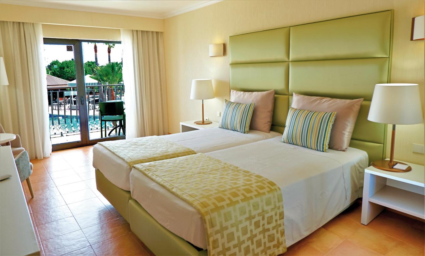 Wohnbeispiel Doppelzimmer Poolblick