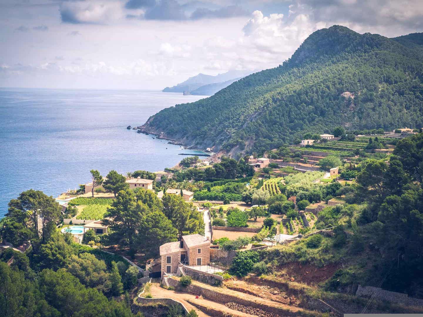 Mallorca Valldemossa: Blick auf den Berg