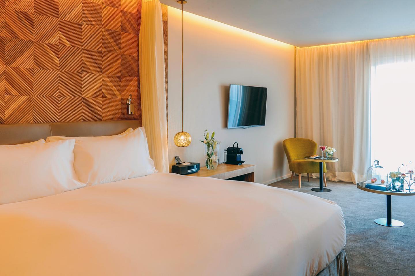 Wohnbeispiel Juniorsuite Poolblick (Lounge & Spa)