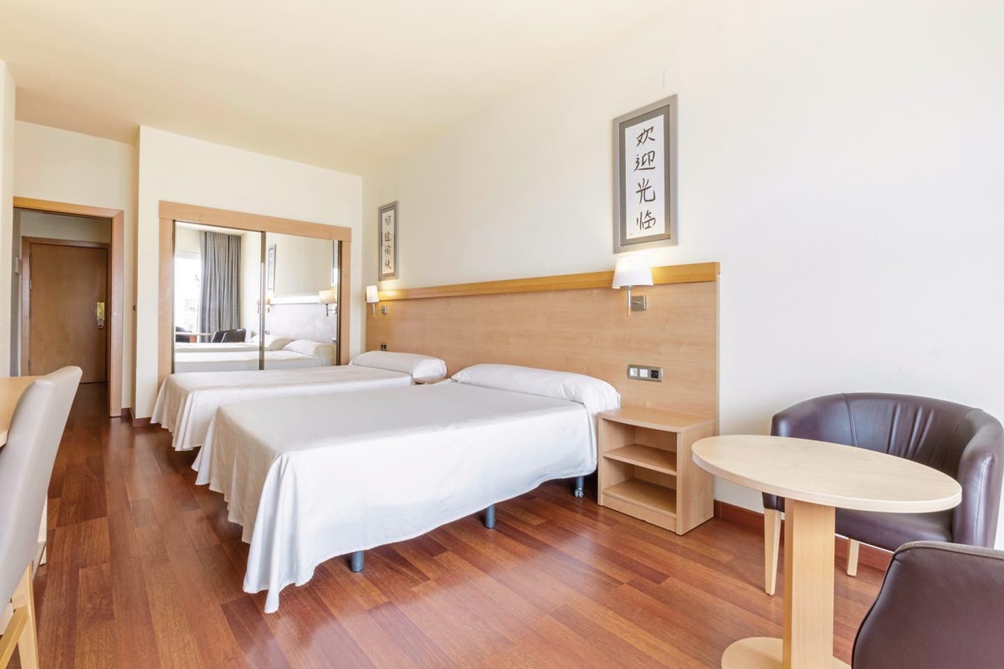 Wohnbeispiel Doppelzimmer seitl. Meerblick