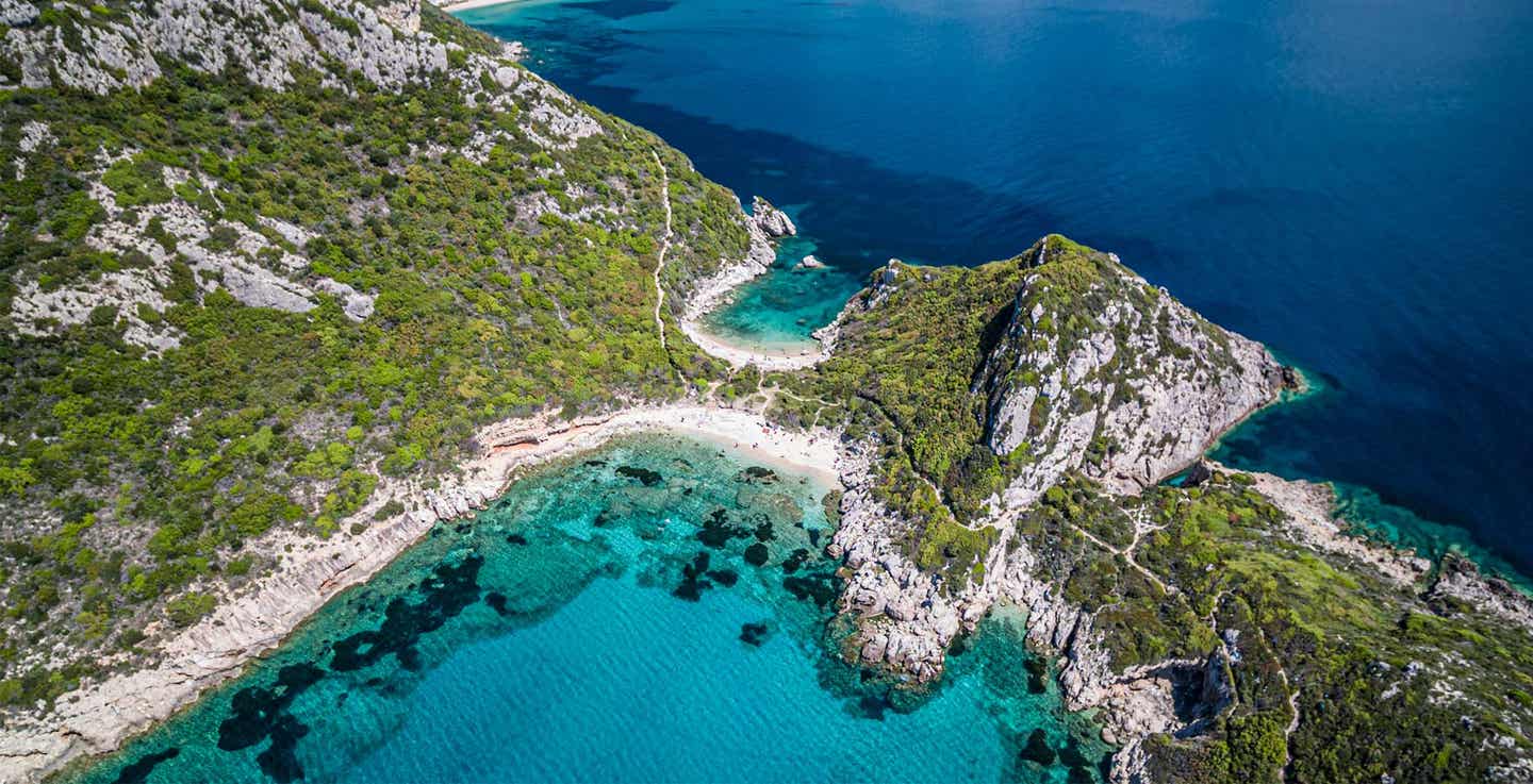 Luftaufnahme vom Timoni Beach auf Korfu