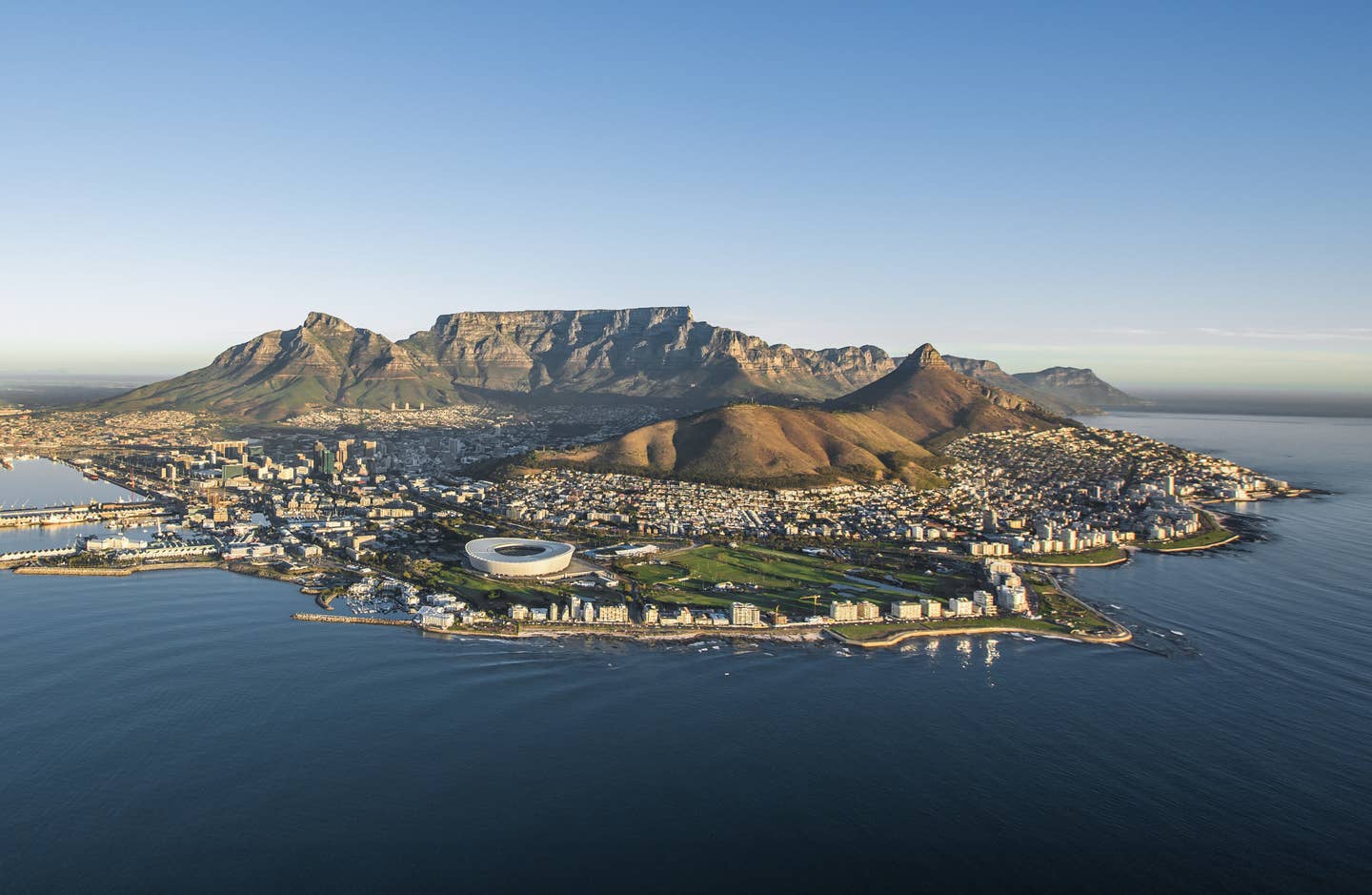 Kapstadt aus der Luft - Urlaub in Südafrika