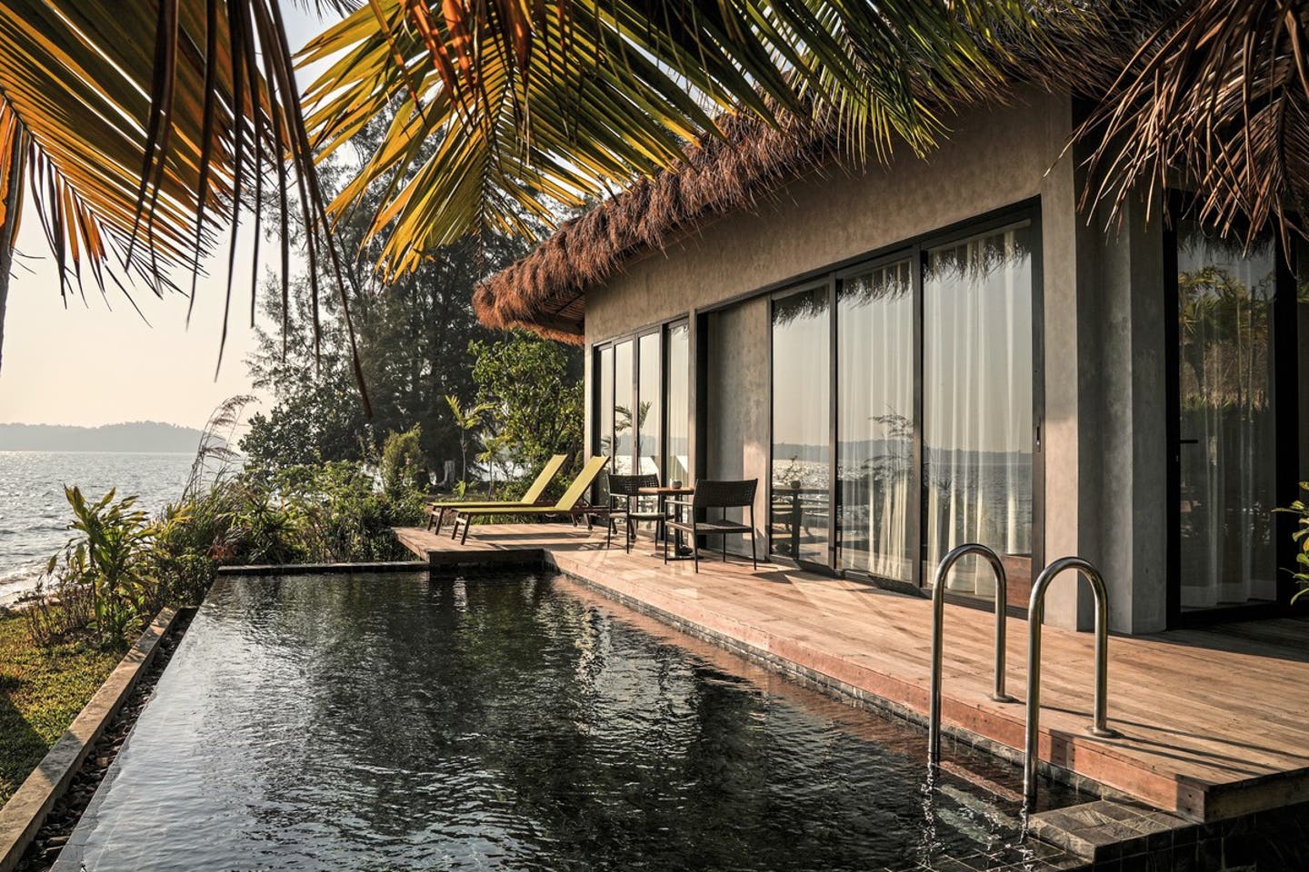 Wohnbeispiel Beachfront Pool Villa 