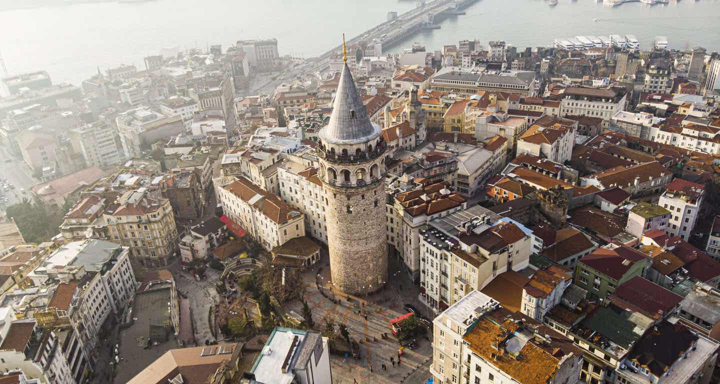 Istanbuls Sehenswürdigkeiten in Luftaufnahme: Galata-Turm