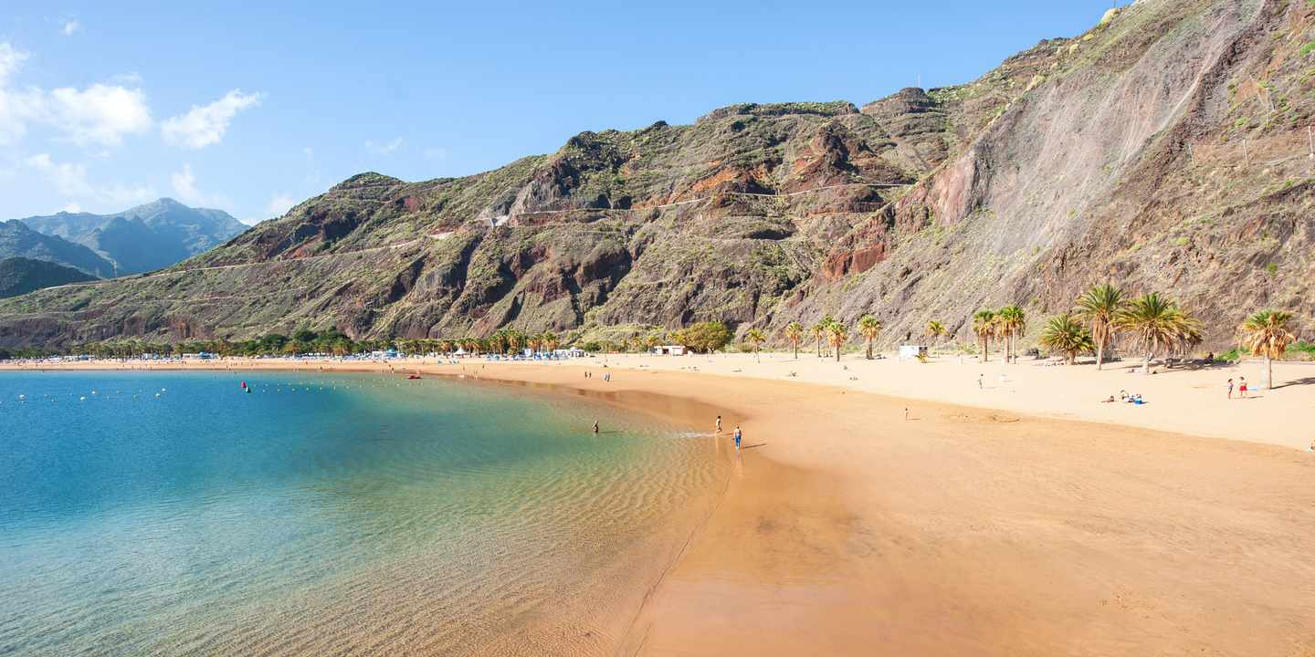 Künstlich angelegter Strand auf Teneriffa