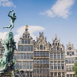 belgien-antwerpen-brabo-denkmal-g-1147524937.jpg