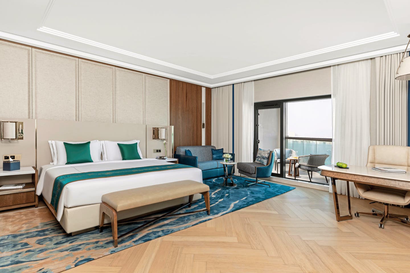 WohnbeispielLuxury Family Room