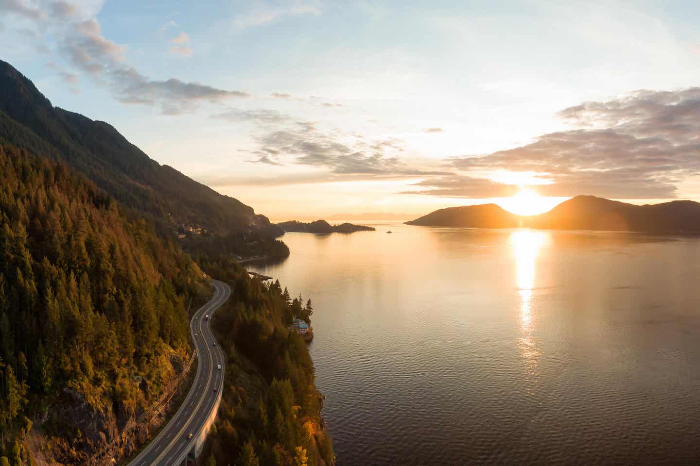 Der Sea to Sky Highway bei der Horseshoe Bay