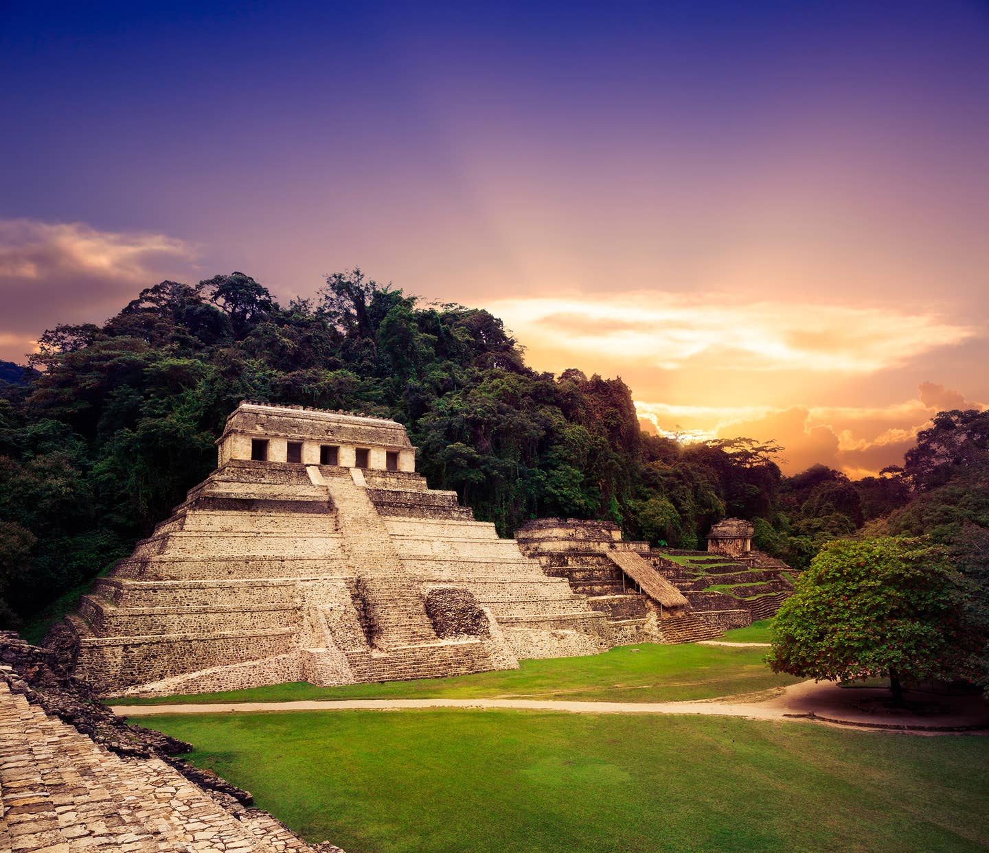 Rundreisen Mittel- und Südamerika: alte Maya-Stätte in Mexiko