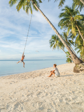 KR_1377_DER_Kam_Winterurlaub_Ferne_DTO_Website_Contentteaser_288 x 382.jpg