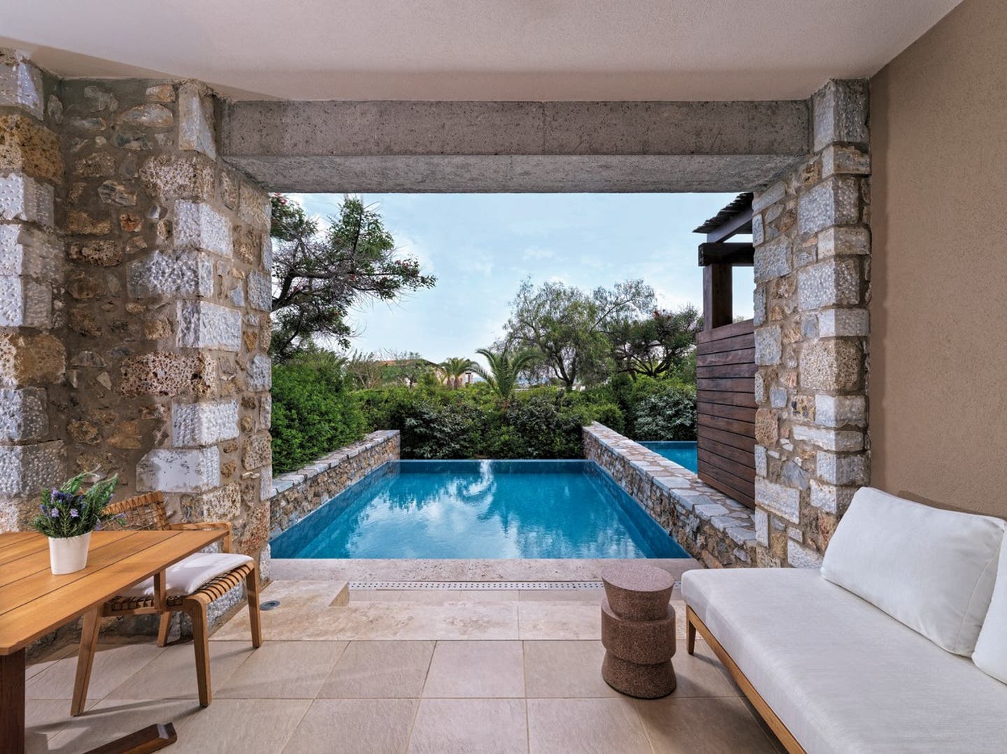 Infinity Room Garden View