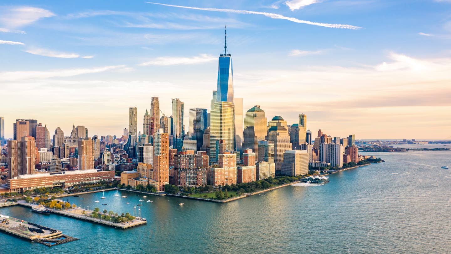 USA-Urlaub: Blick auf die Skyline von Manhatten in New York