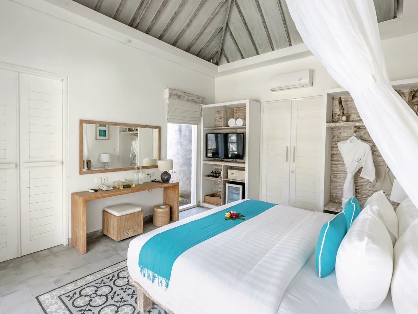 Wohnbeispiel Suite Pool Access