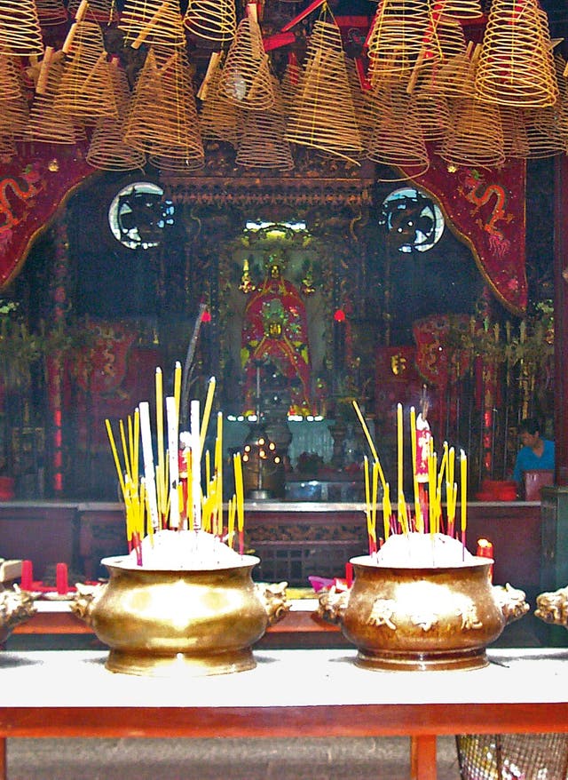 Hotel buchen Jadekaiser Pagode in Vietnam