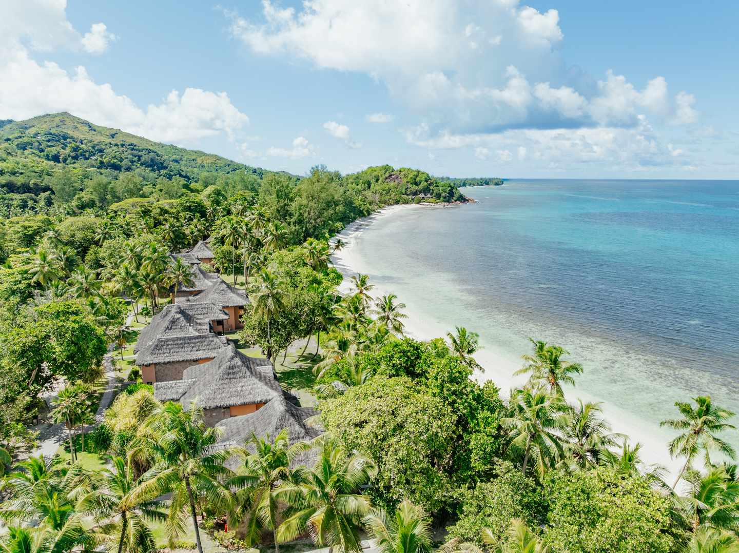 Strandvillen im Constance Lemuria auf den Seychellen
