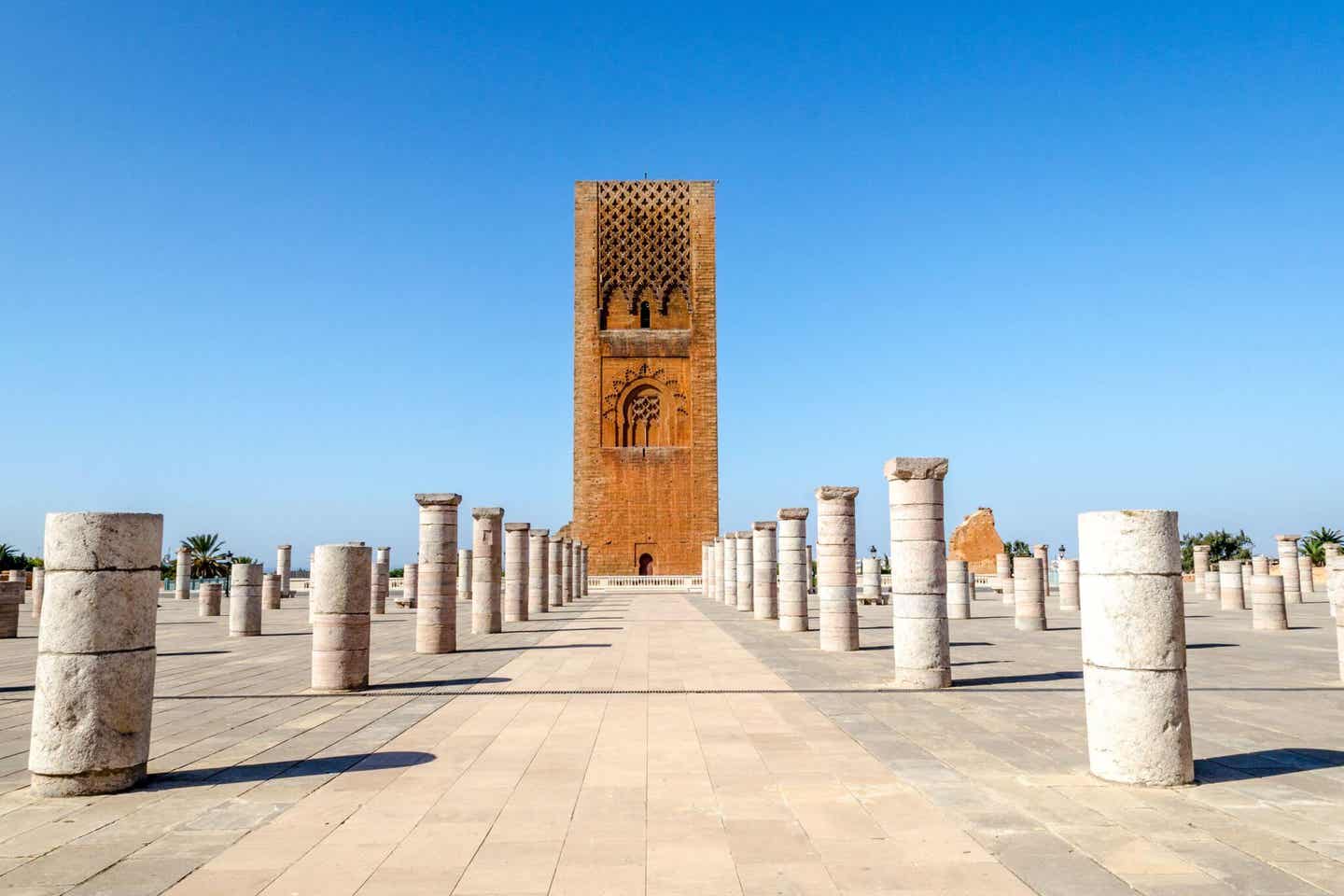 Marokkos Sehenswürdigkeiten: der Hassan Tower in Rabat