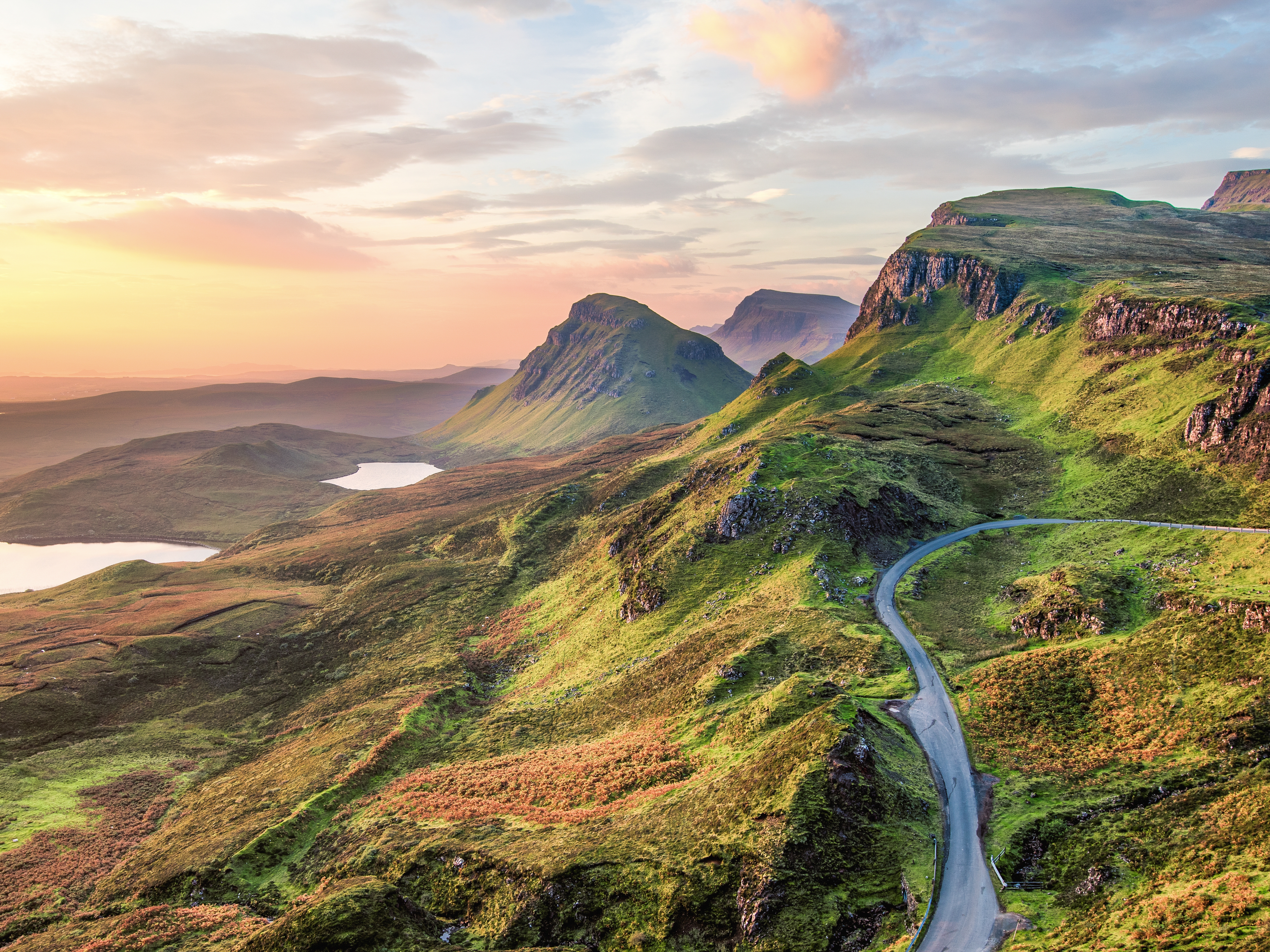 grossbritannien-schottland-quiraing-sonnenaufgang-g-859752992.jpg