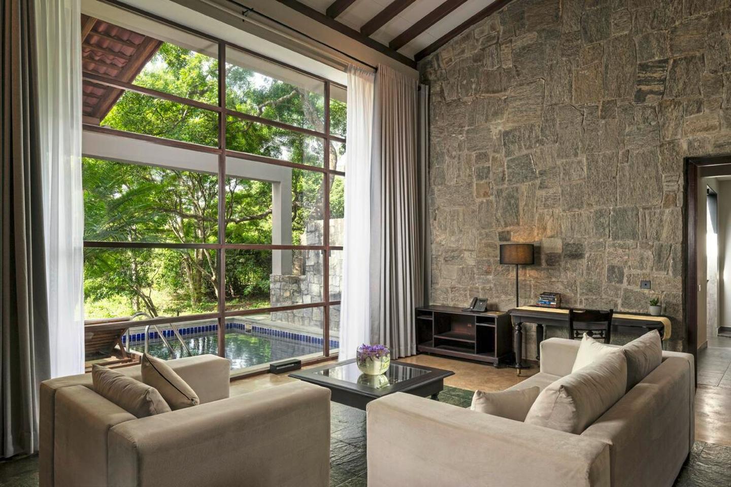 Wohnbeispiel Suite with Plunge Pool
