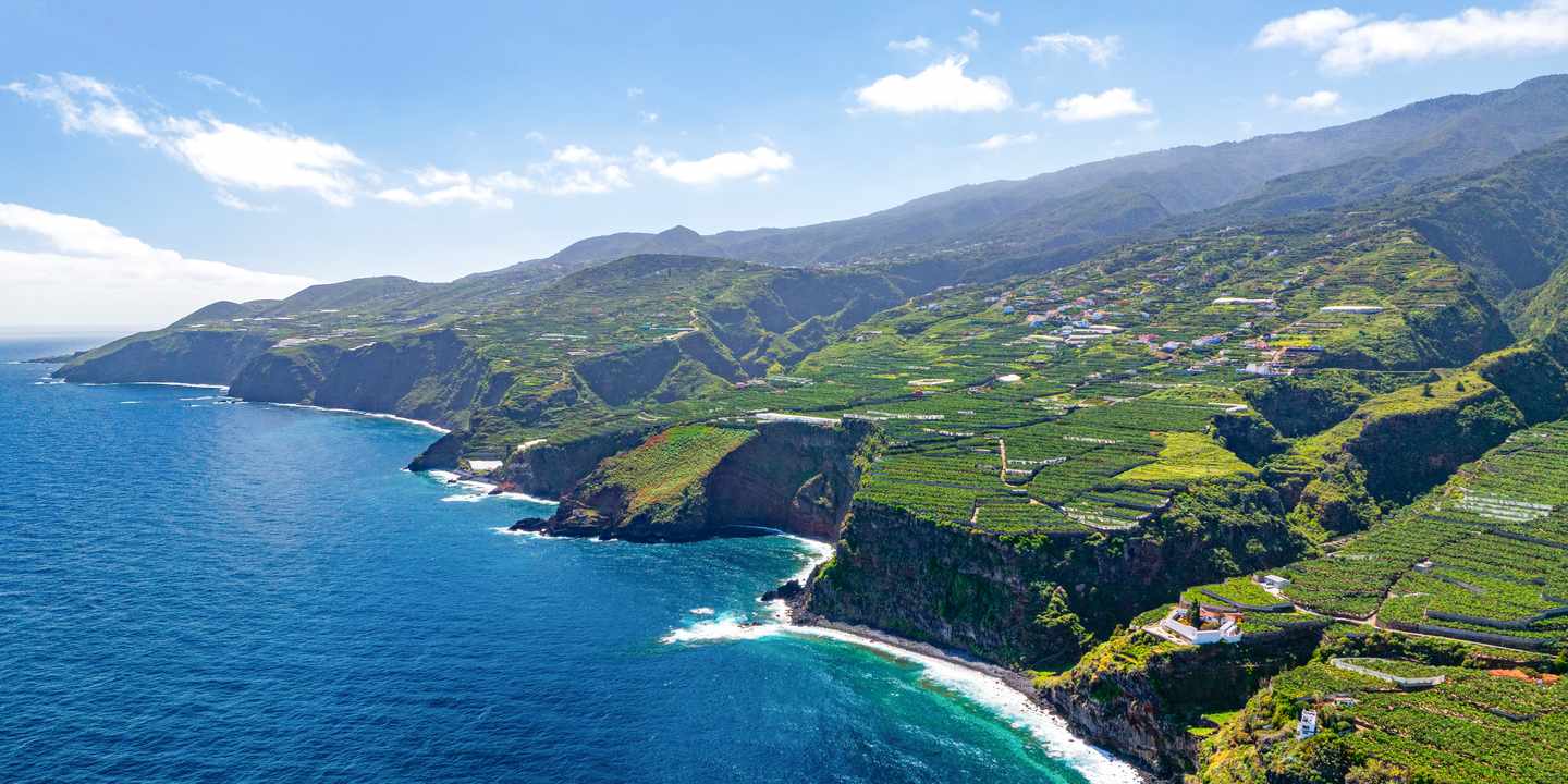 Luftaufnahme von der Küste von La Palma