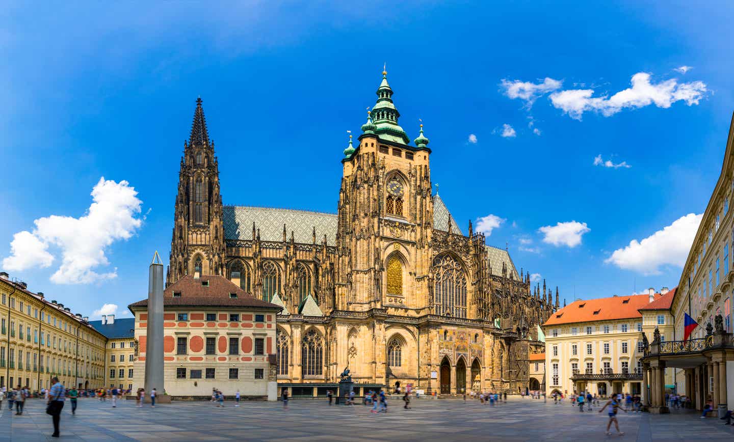 Prag Sehenswürdigkeiten: Glockentürme und St.-Vitus-Kathedrale