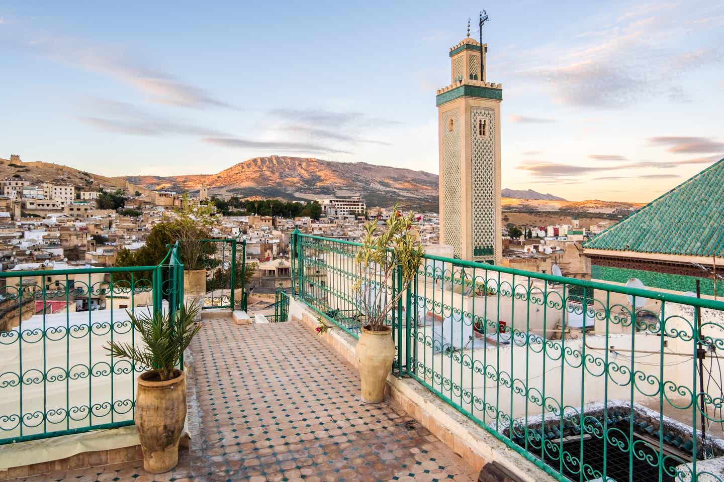 Marokkos Reisezeiten: Blick auf die Al-Qarawiyin Moschee