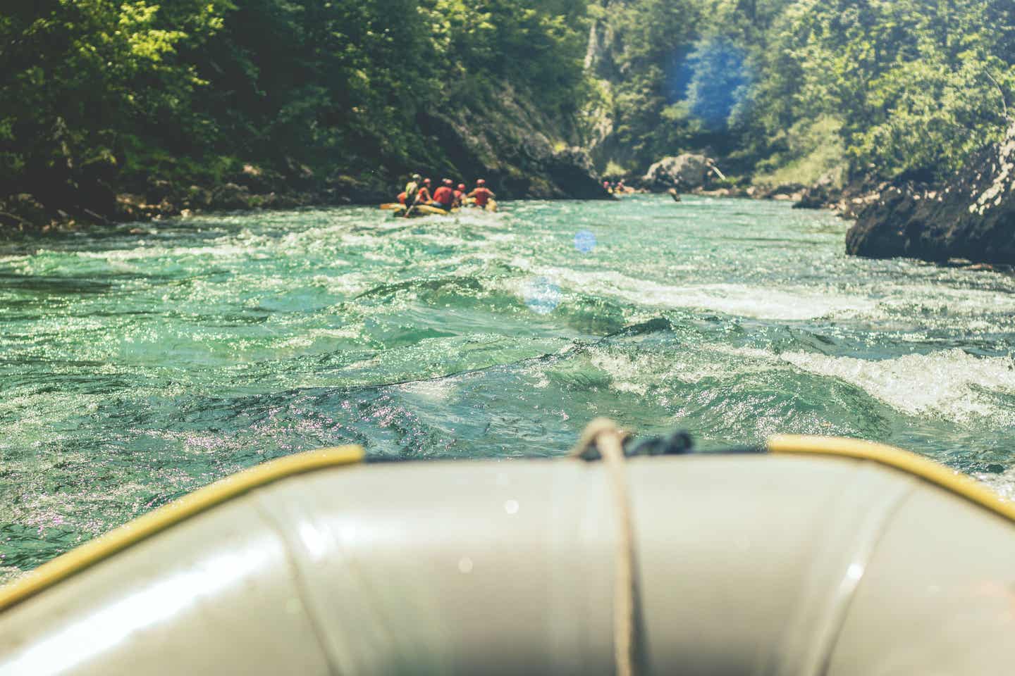 River-Rafting-Tour in den Bergen