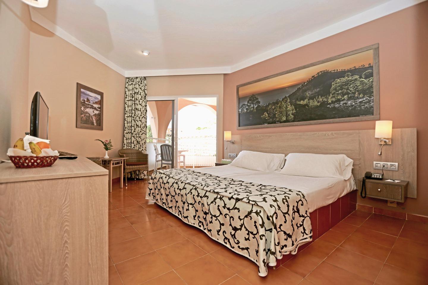 Wohnbeispiel Doppelzimmer Poolblick