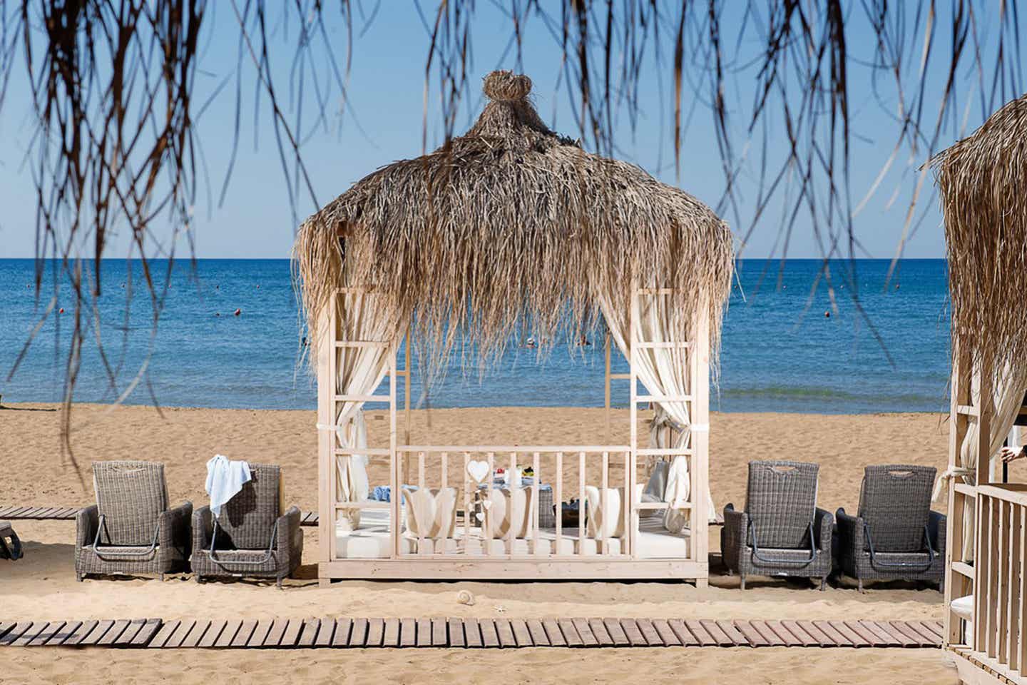 Chill-out-Bereich am Strand