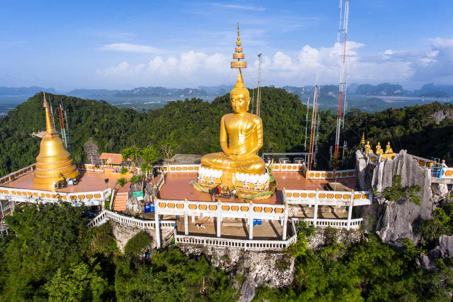 Urlaub in Krabi – Tiger Cave Temple mit Buddha-Statue