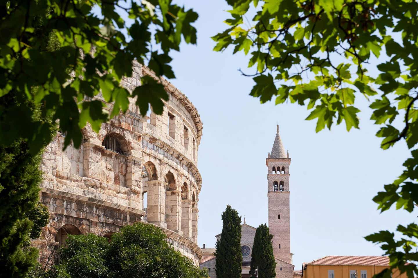 Kroatien Städte am Meer: Pula