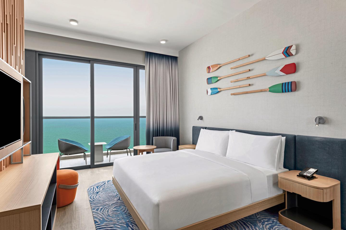 Wohnbeispiel King/ Queen Guest Room Sea View