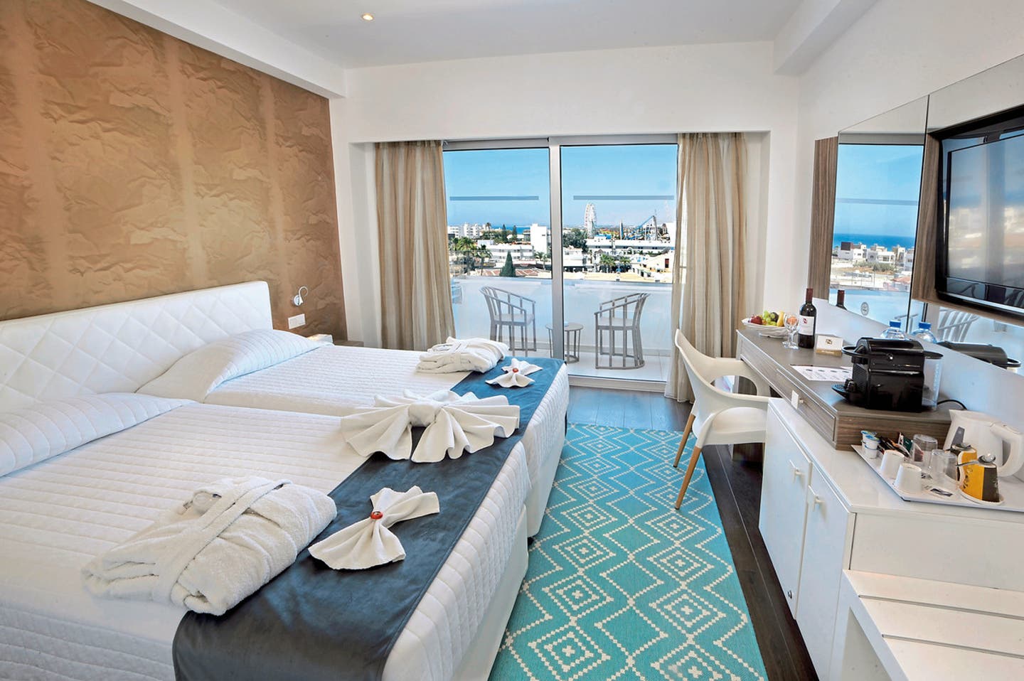 Wohnbeispiel Doppelzimmer Deluxe Meerblick