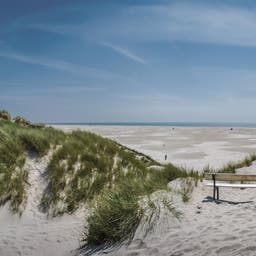 deutschland-schleswig-holstein-duenen-meer-g-494448936.jpg