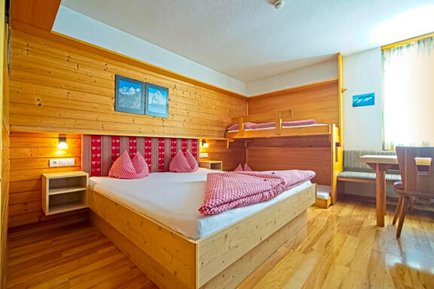 Wohnbeispiel Familienzimmer Wei&szlig;see