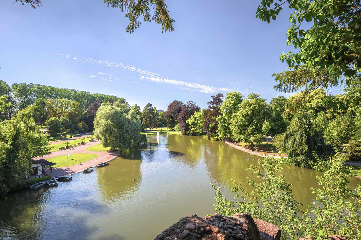 Städtereise Straßburg: Panoramablick auf den Park de la Orangerie
