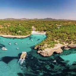 spanine-mallorca-sueden-panoramablick-ueber-den-naturpark-cala-mondrago-g-1279492405.jpg