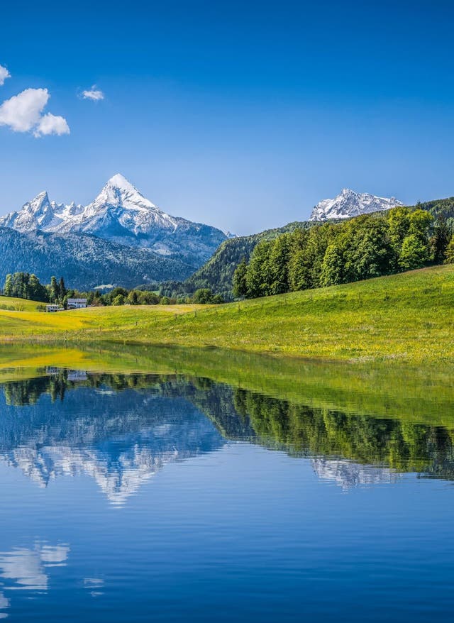 Die schönsten Orte in Österreich im Sommer Das Bergpanorama von Österreich