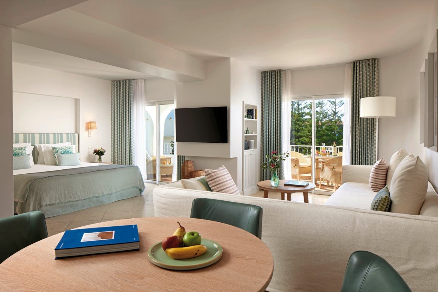 Oasis Suite Premium