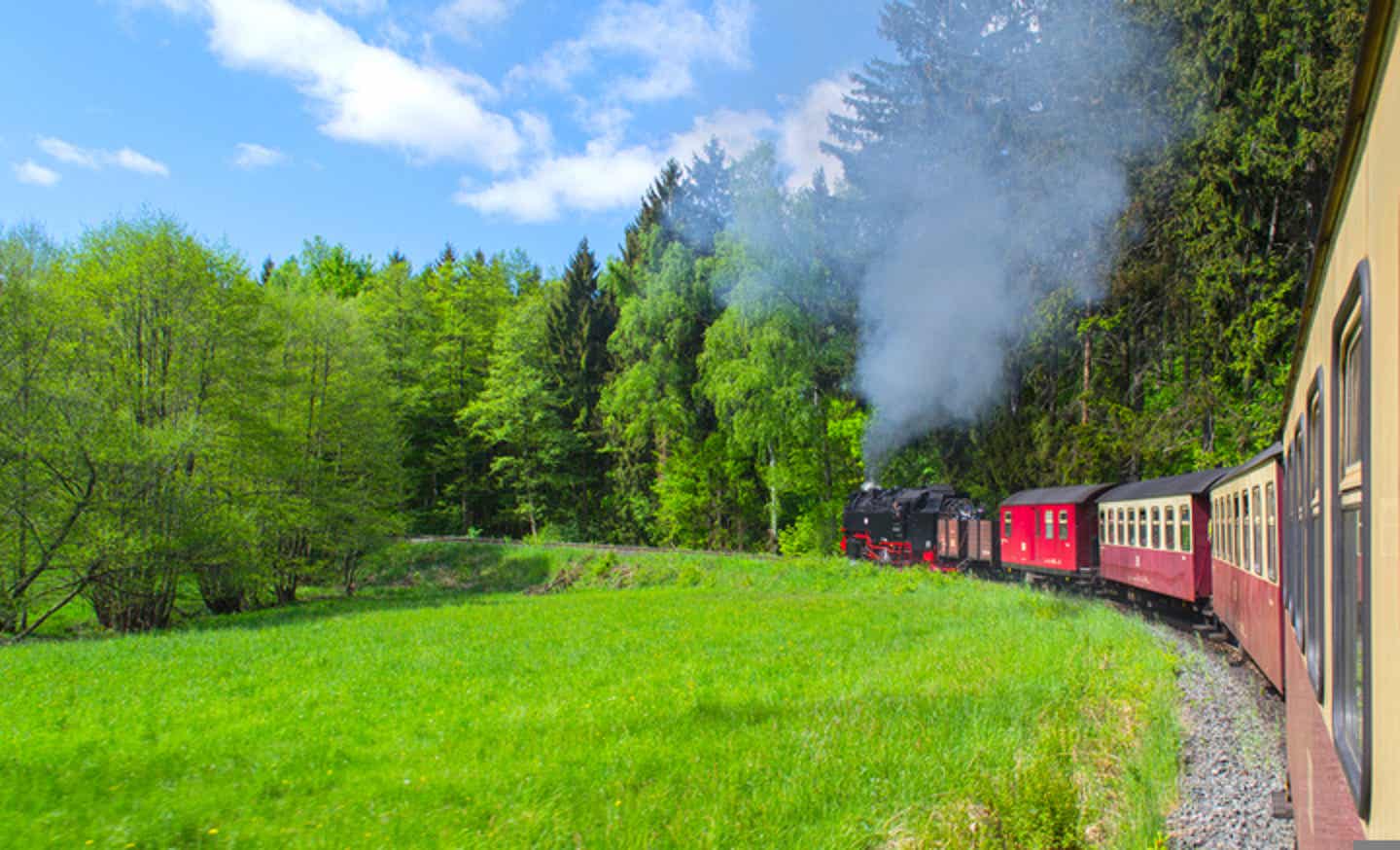 Von Schierke zum Gipfel des Brockens mit der Brockenbahn im Harz