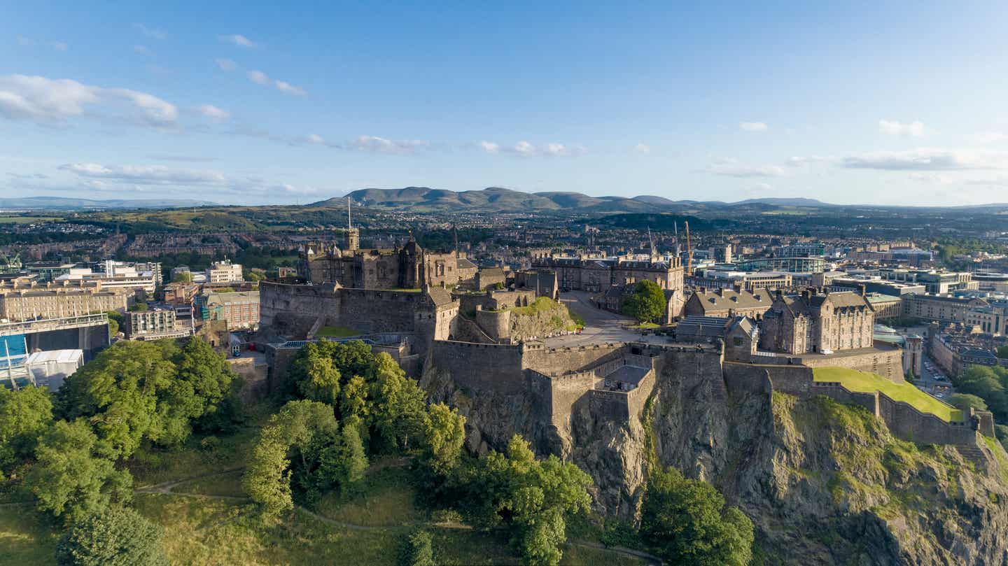 Luftaufnahme des Edinburgh-Castle