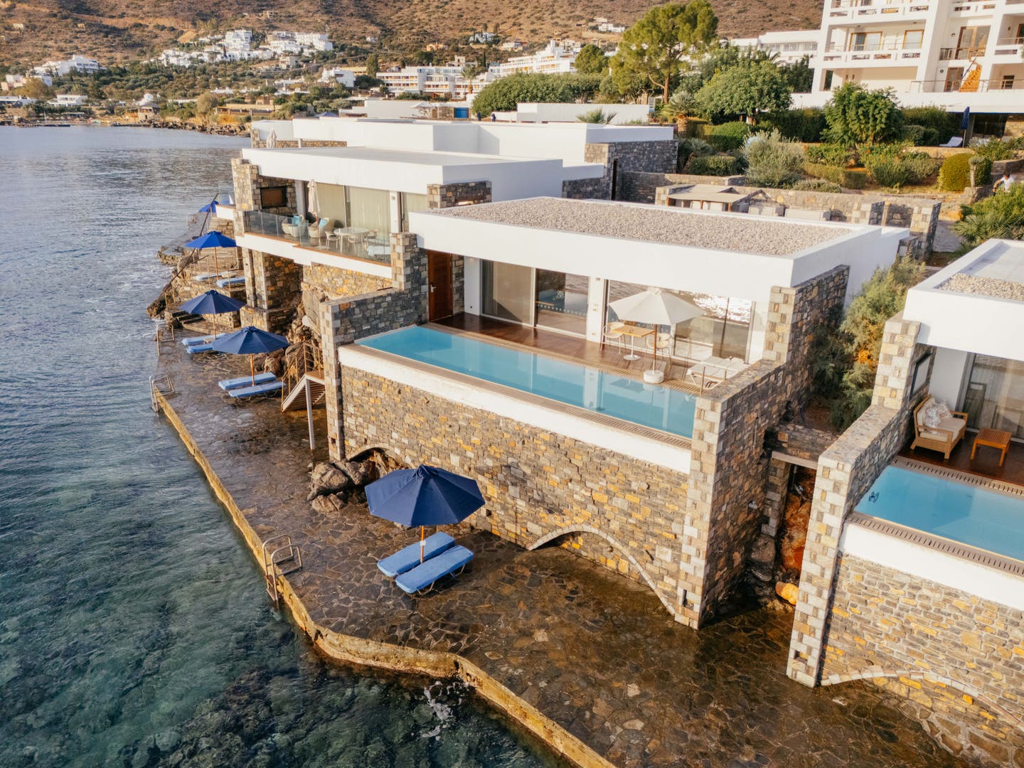 Villa mit Privatpool und direktem Zugang zum Mittelmeer