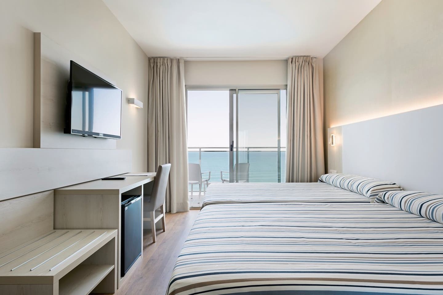 Wohnbeispiel Doppelzimmer Superior seitl. Meerblick