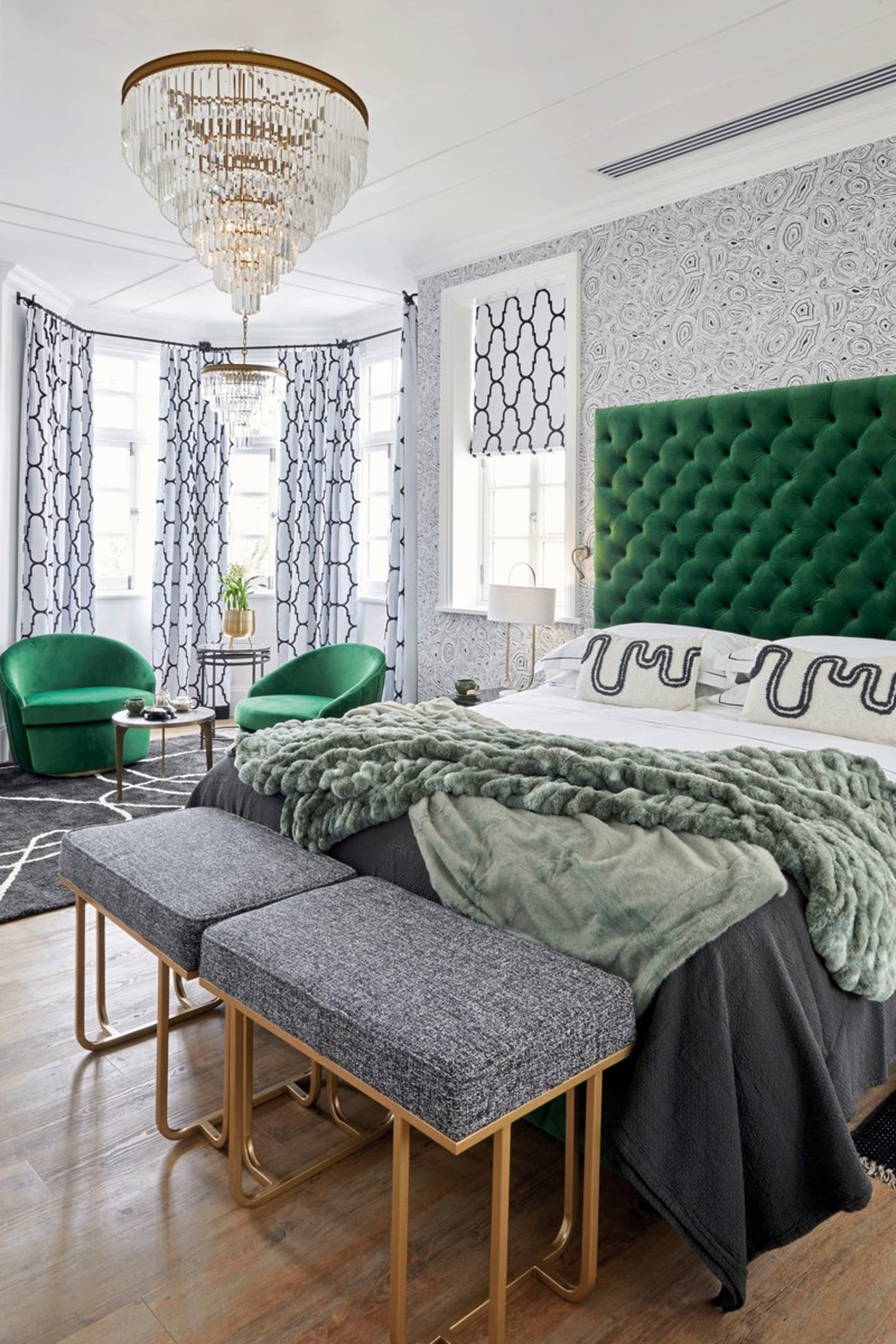 Superior Luxury Suite